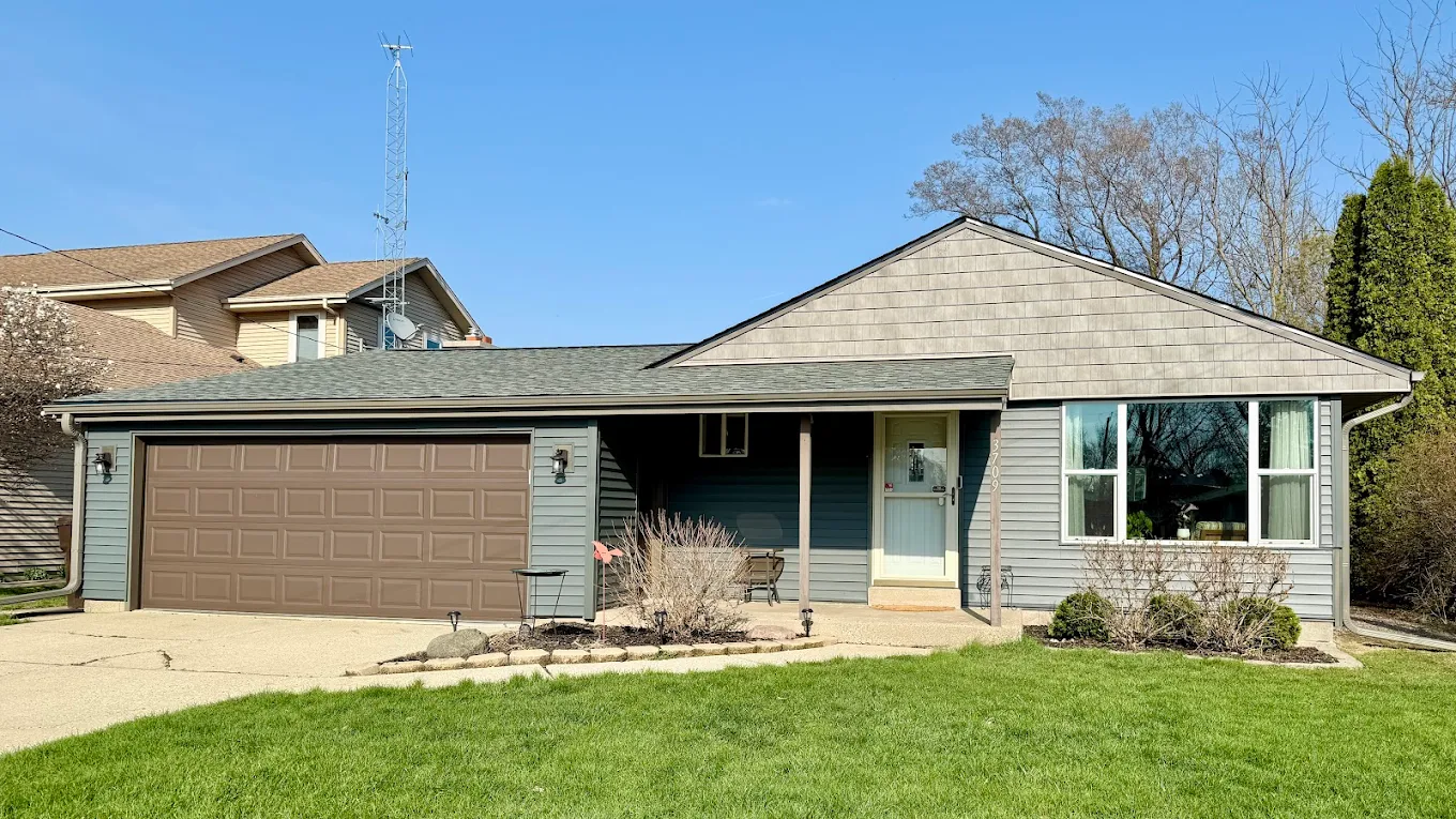 Roofing Services in Milwaukee